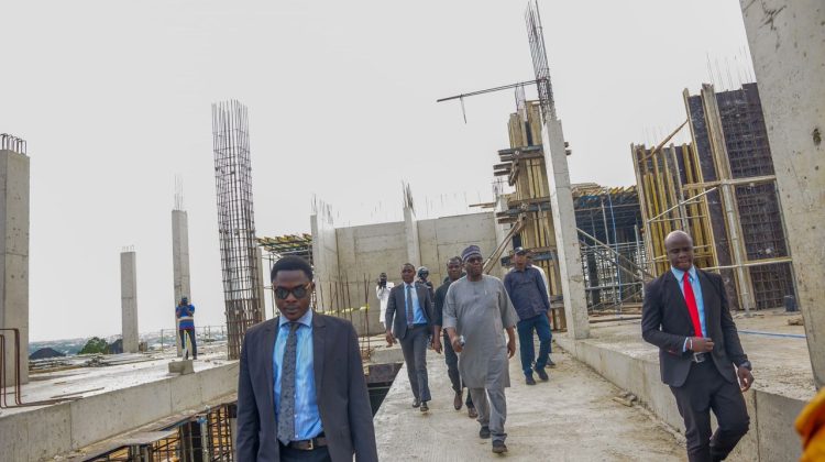 Governor abdulrahman abdulrasaq